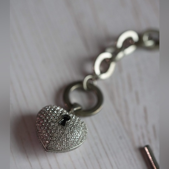 Crystal Heart Lock Valentine Charm Bracelet Silvertone - Picture 2 of 3